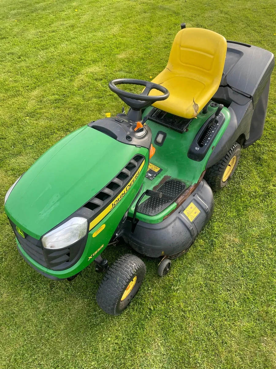 John Deere X155R Ride-on Lawn Mower - Image 2