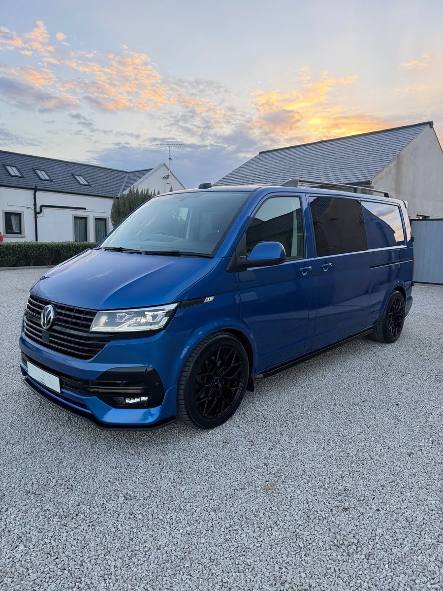2022 Volkswagen Transporter Highline Kombi DSG - Image 3