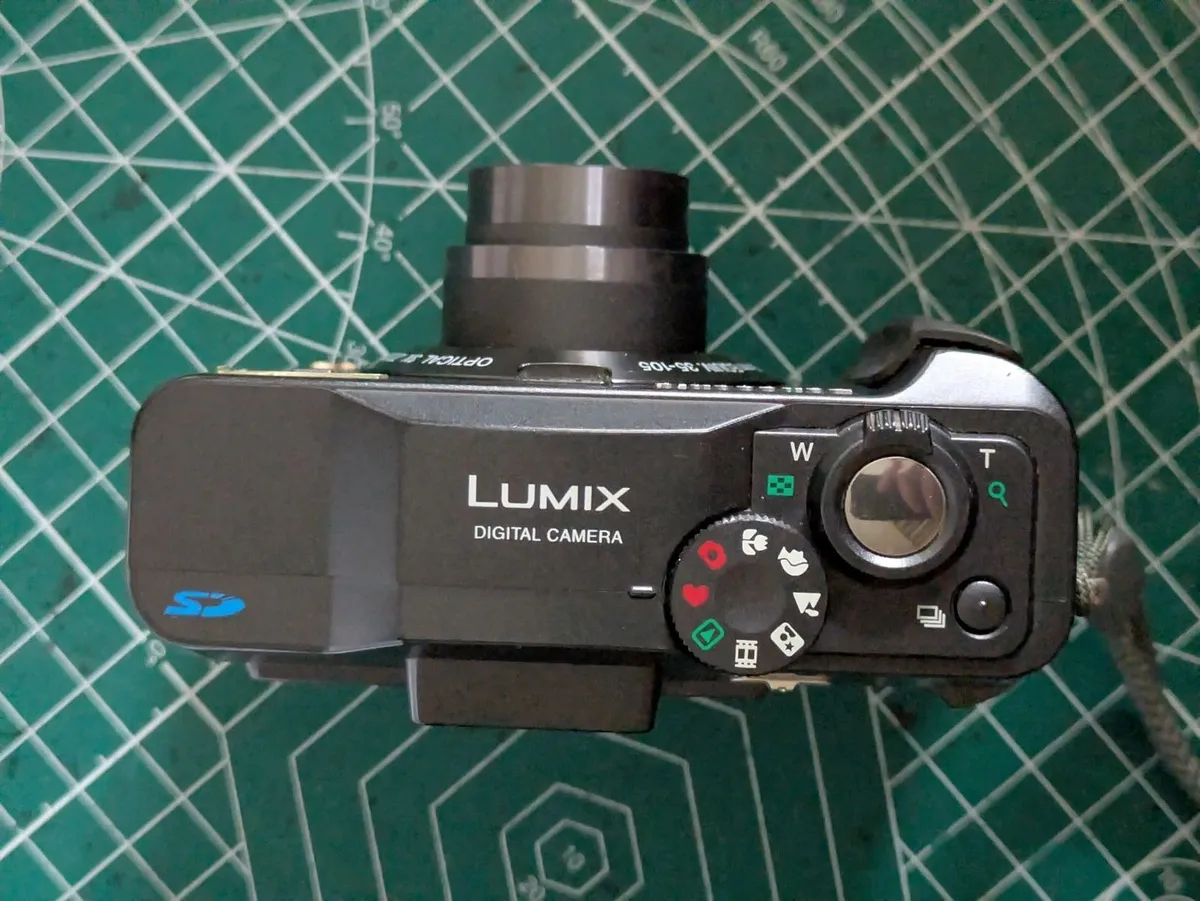 Panasonic Lumix LC33 Leica Vario-Elmarit 💥 lens - Image 4
