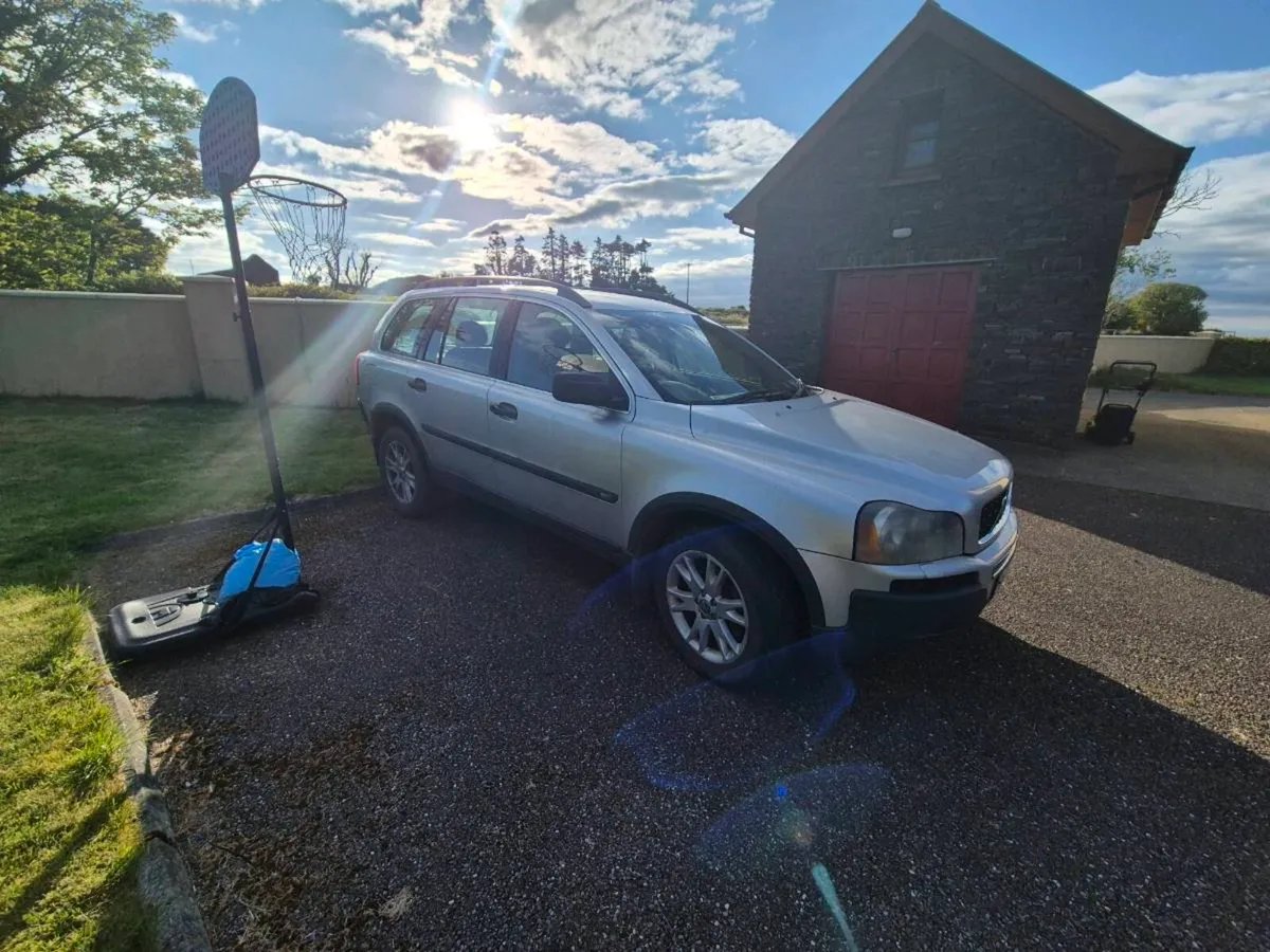 Volvo XC90 2006  SPARES OR REPAIR - Image 3