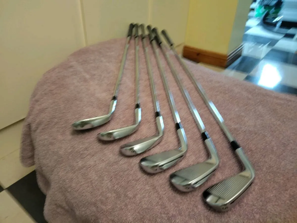 Taylormade PSI Irons - Image 3