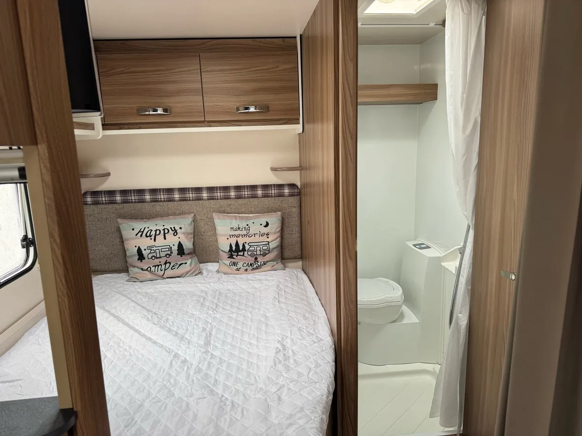 Caravan - Image 4