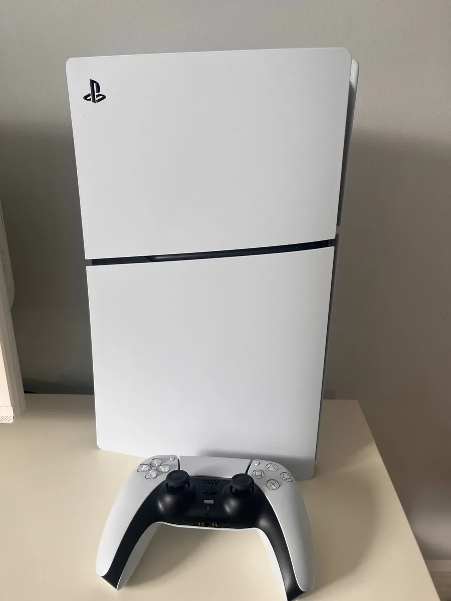 PlayStation 5 - Image 1