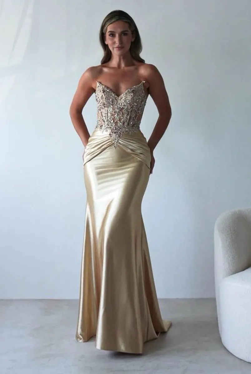 Debs Dress - Image 2