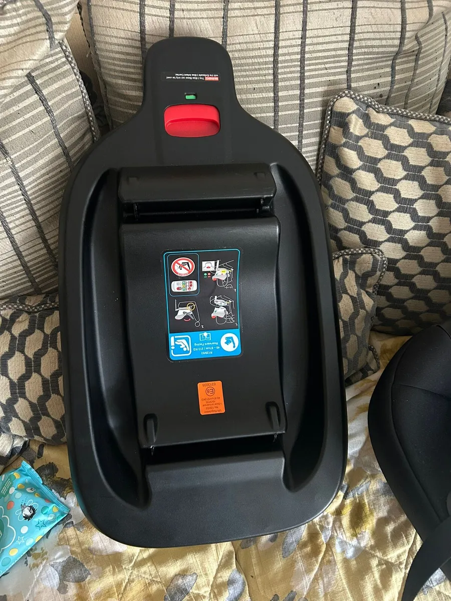 Car seat - Image 2