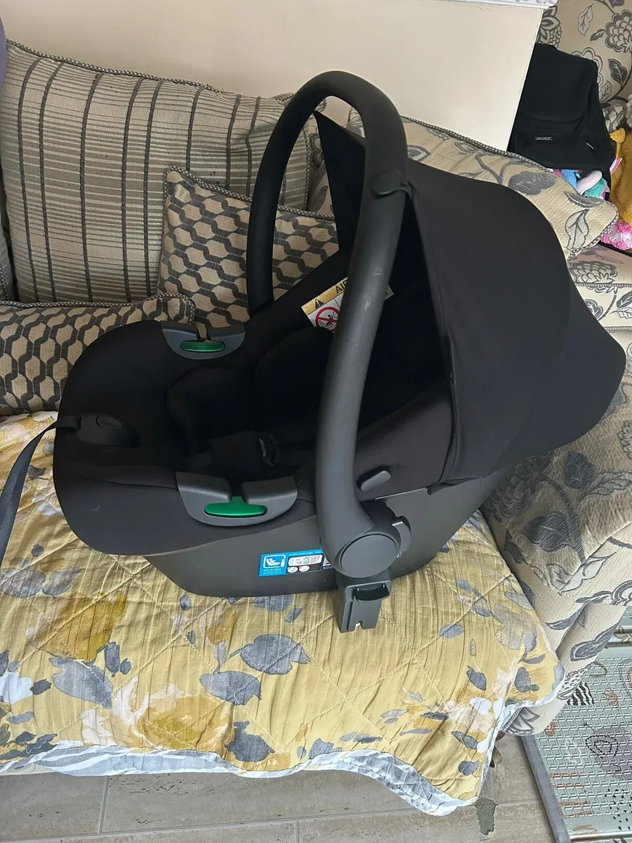 Car seat - Image 4