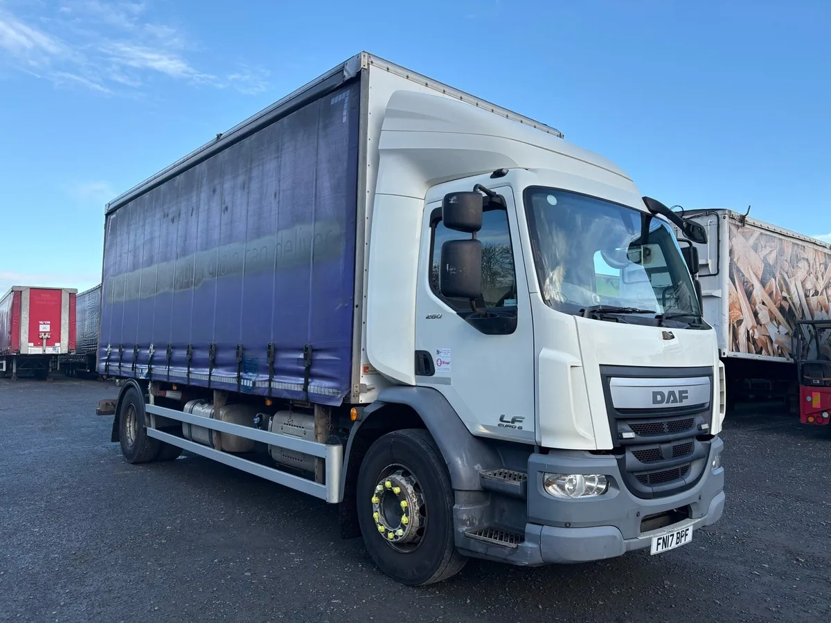 2017 Daf LF 260 Rigid Lorry Moffett Brackets - Image 1