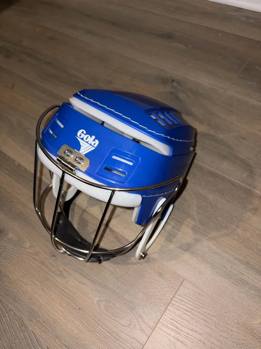 Hurling helmets - Image 2