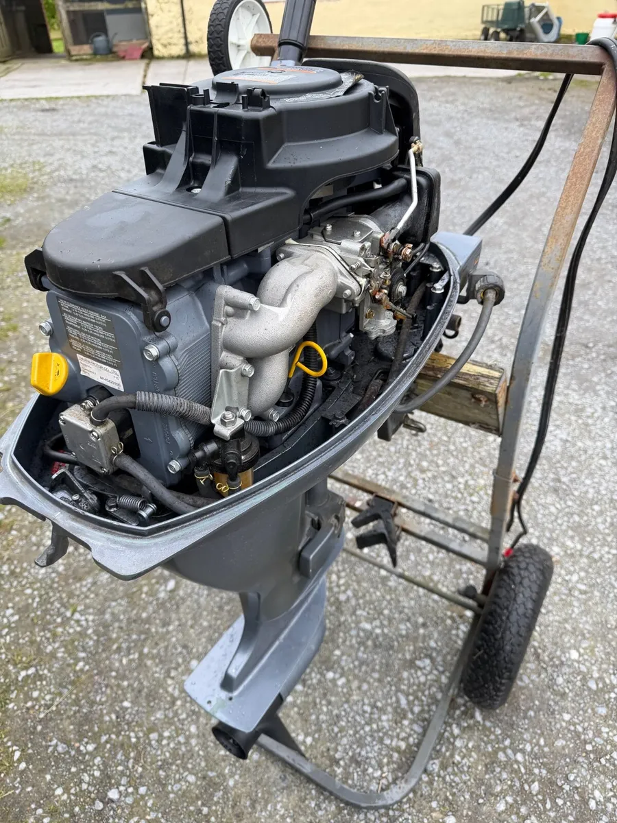 15hp Outboard engine - Image 3
