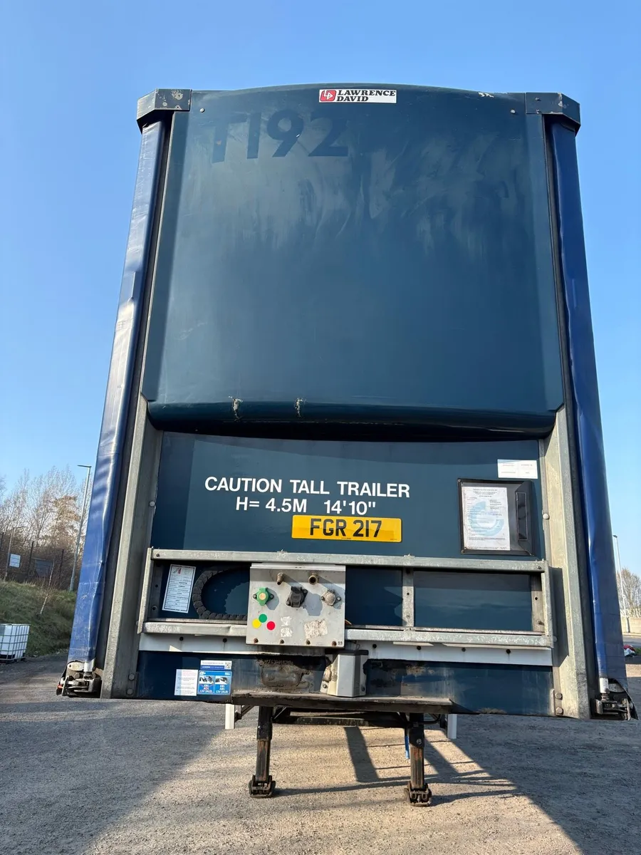 2019 Lawrence David 13.6MT Triaxle Trailer - Image 2