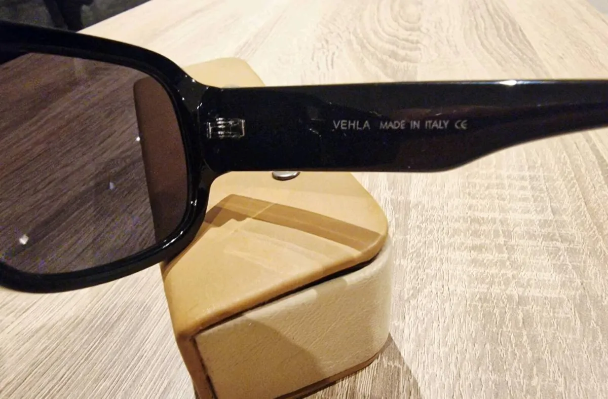 VEHLA sunglasses - Image 3