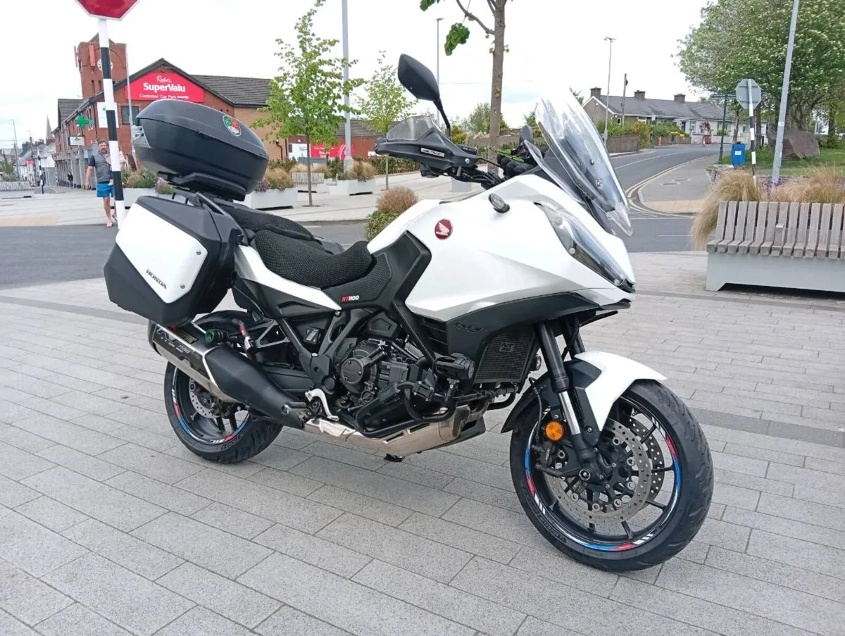 Honda NT1100 - Image 1