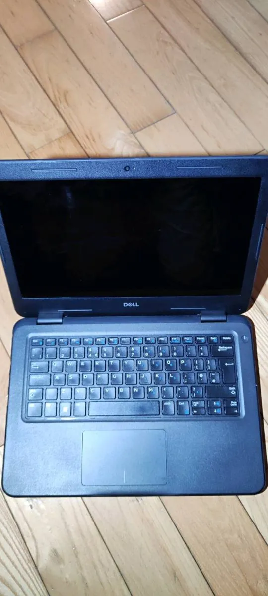 Dell Latitude 3310 Touchscreen - Image 1