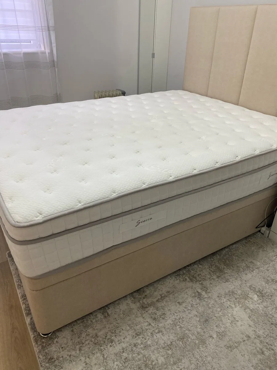 RESPA Kingsize bed and mattress - Image 3