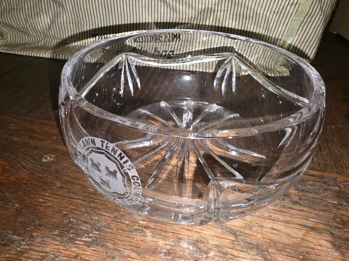 DUBLIN CRYSTAL MILLENIUM 2000, Large Fruit Bowl ! - Image 1
