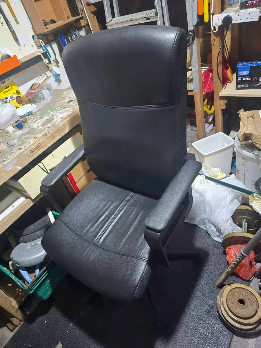 Free office chair free to take away - Image 1