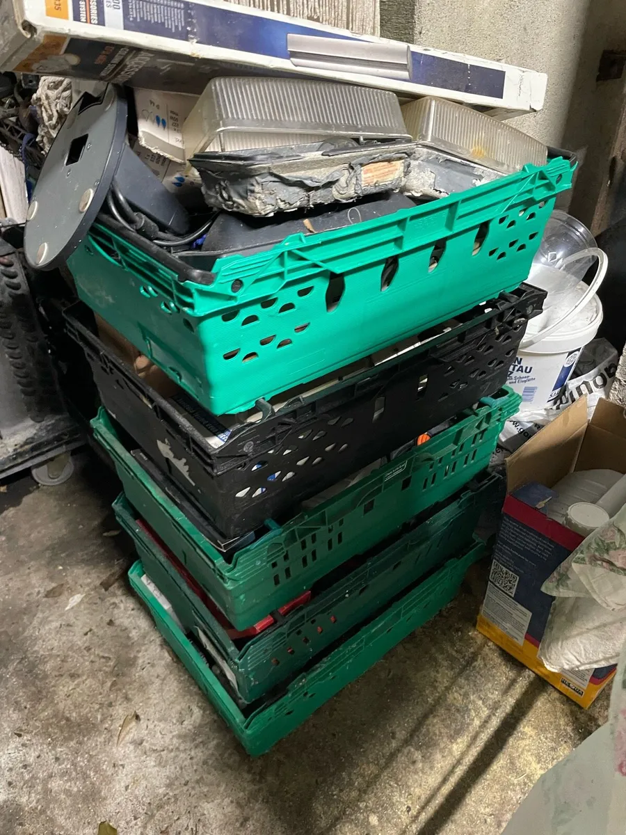 Car boot itams