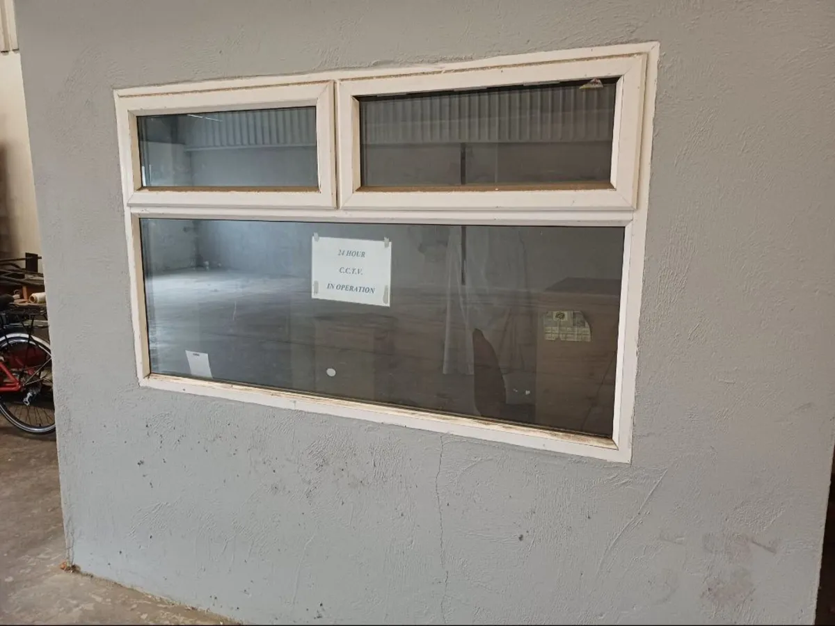 Warehouse / Storage Unit To Let Athlone 0862576396 - Image 2