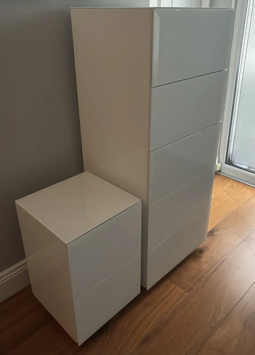 Bedroom Lockers - Image 1