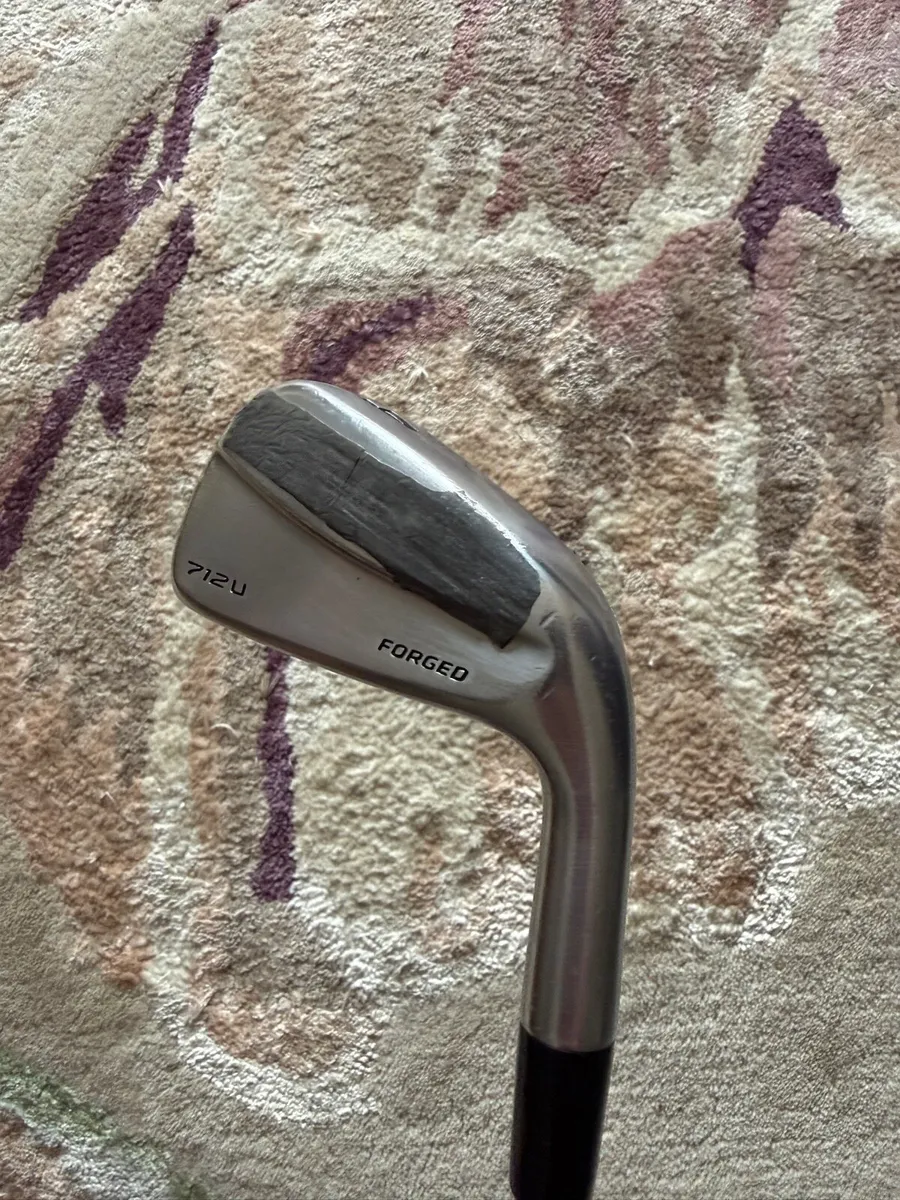 Titliest 4 iron 712u - Image 1
