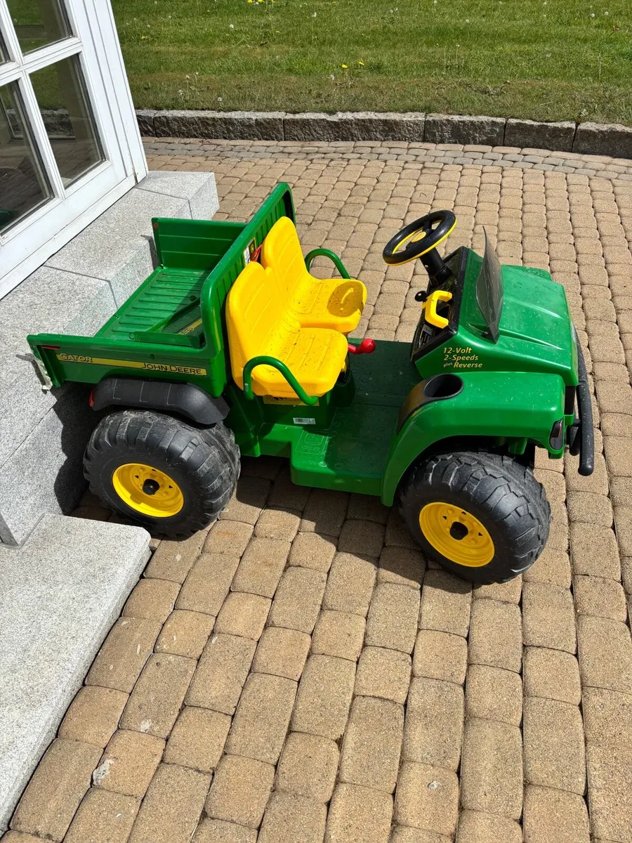 Toys John Deere Gator battery- operated - Image 3