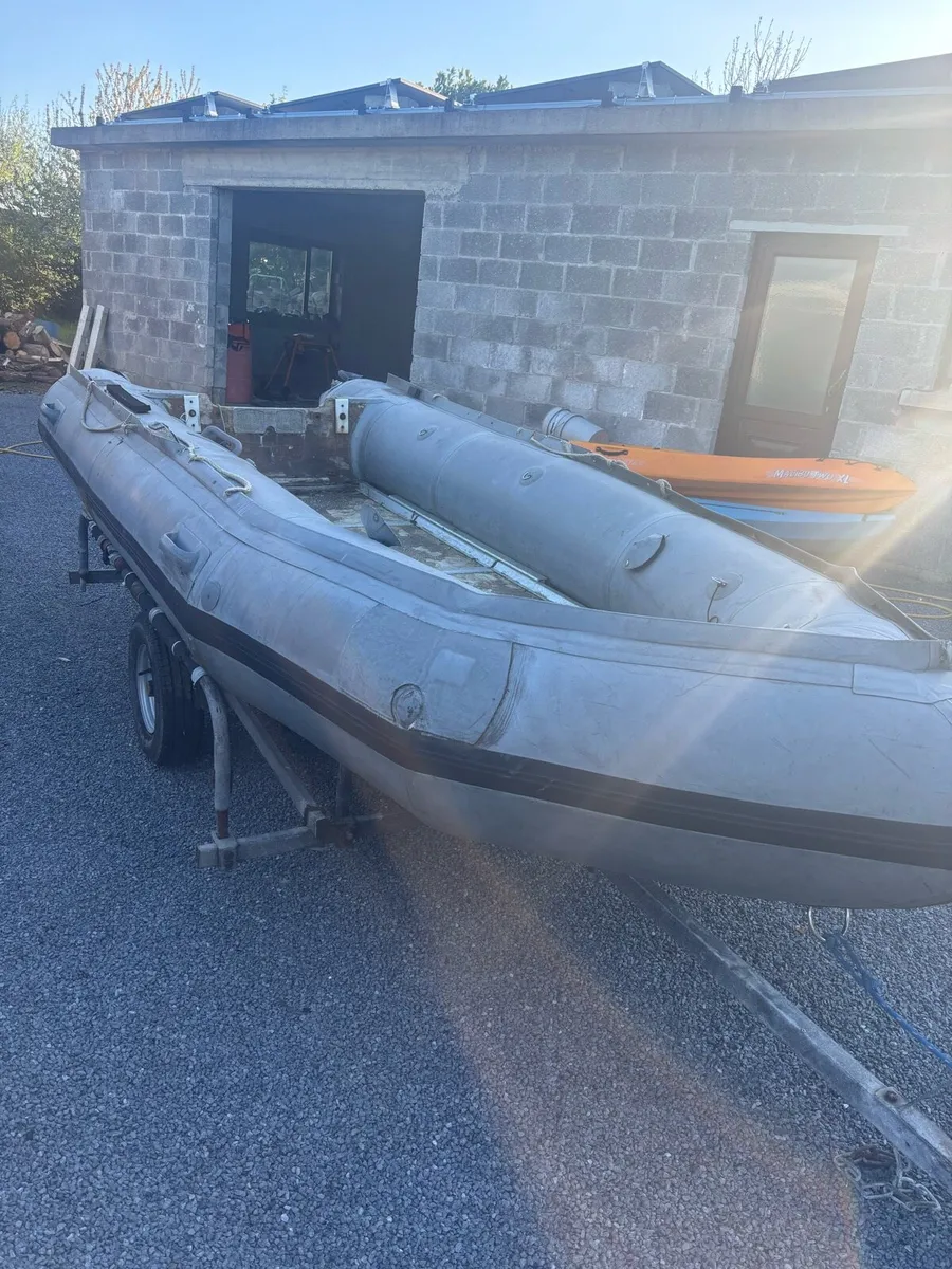 Boat - Image 4