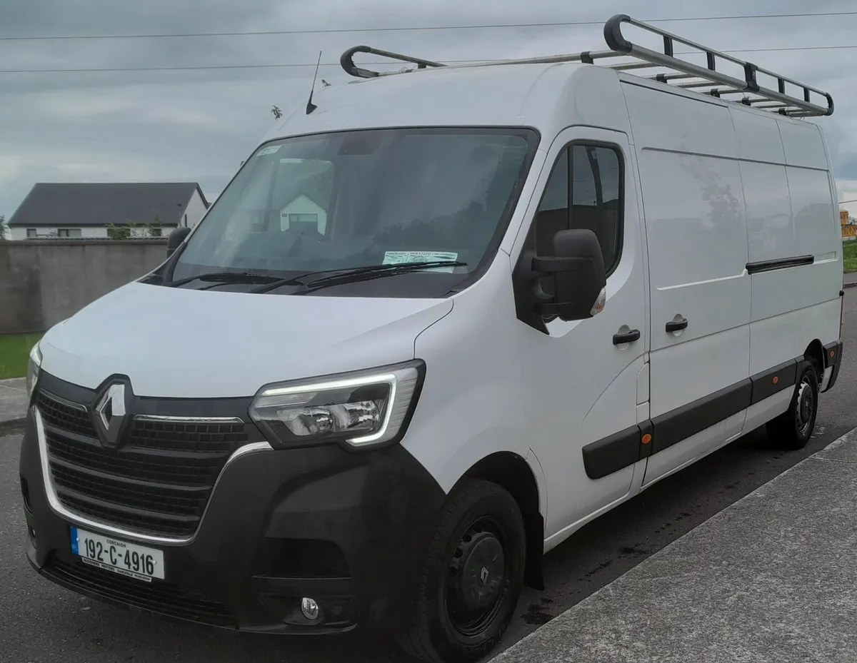 Renault master lwb new shape cvrt and tax - Image 3
