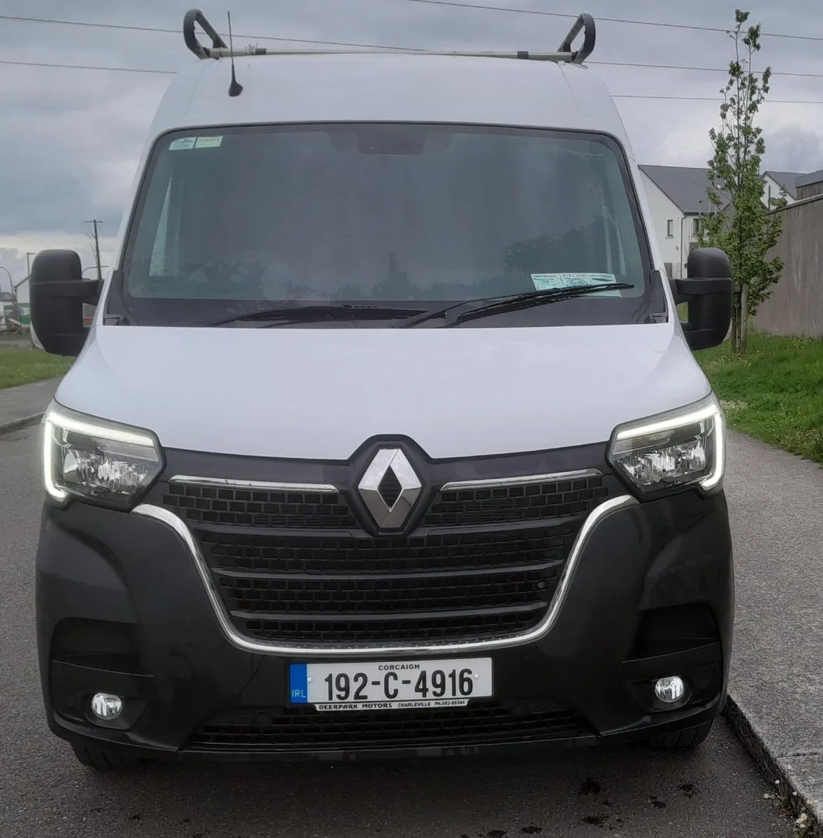 Renault master lwb new shape cvrt and tax - Image 1
