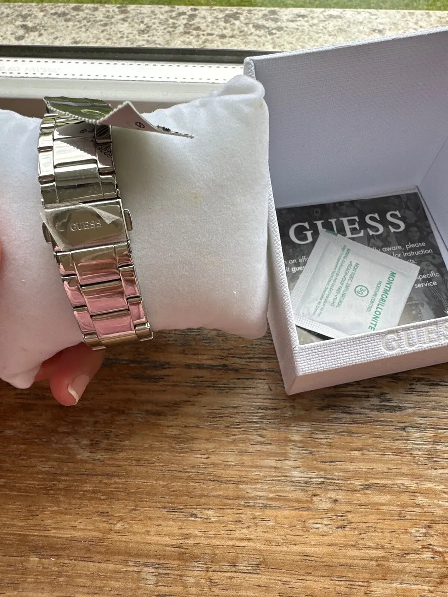 Watch - Image 4