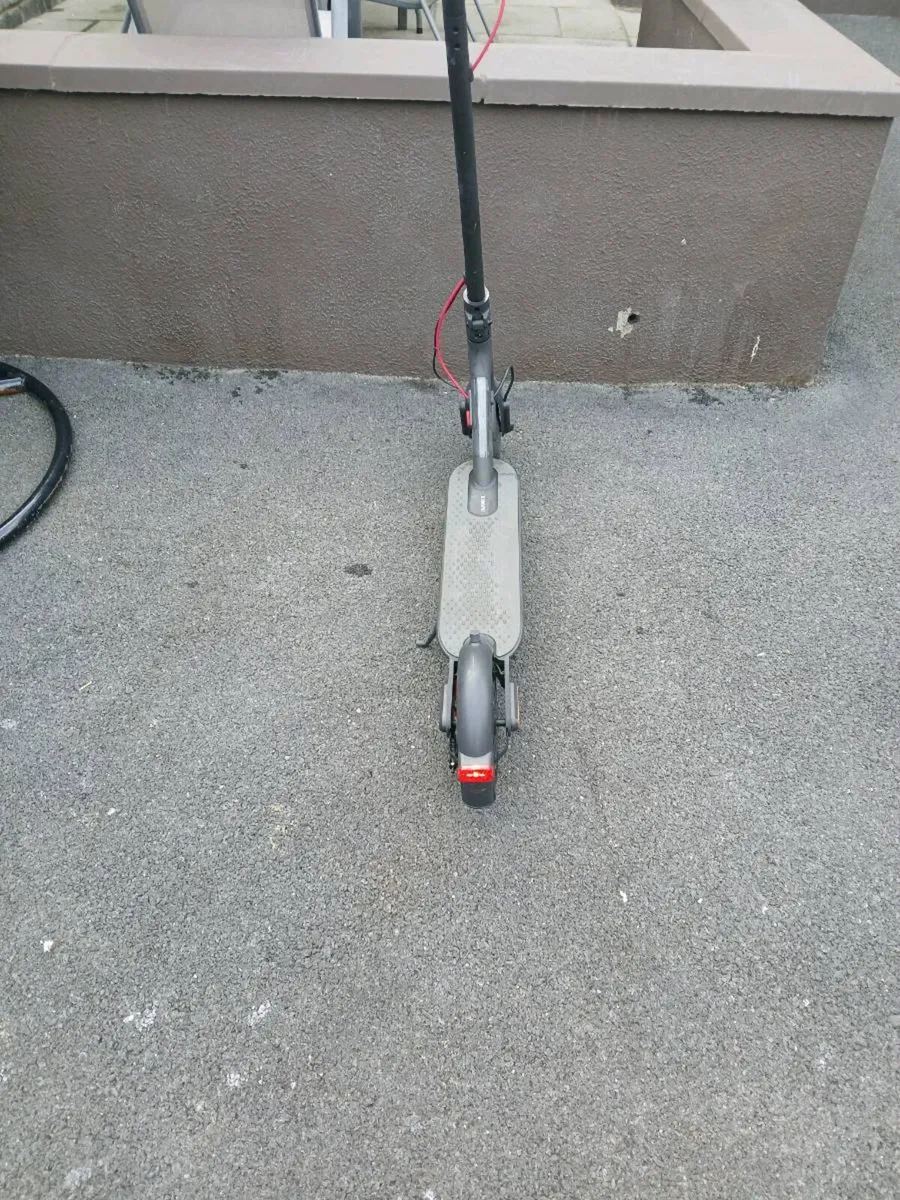 E scooter - Image 1