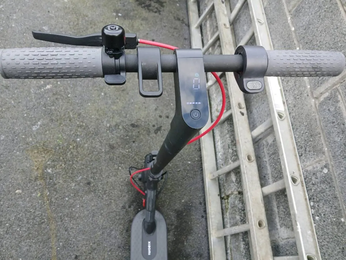 E scooter - Image 3