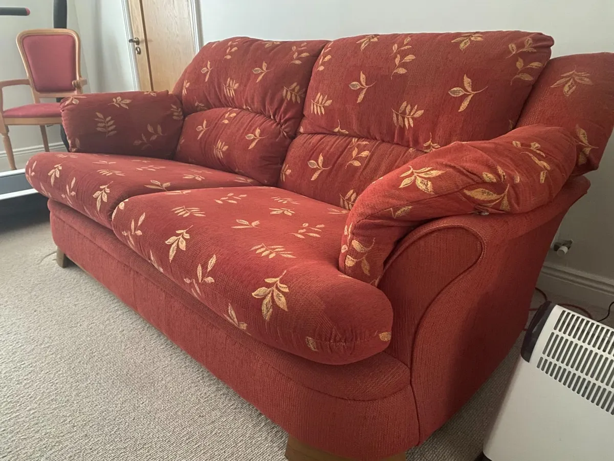 Living room settee - Image 3