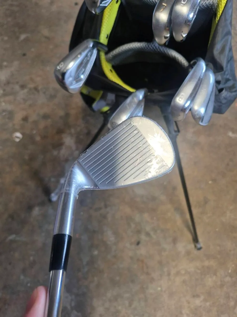 Mizuno jpx 923 + vokey 48 and 56 - Image 1