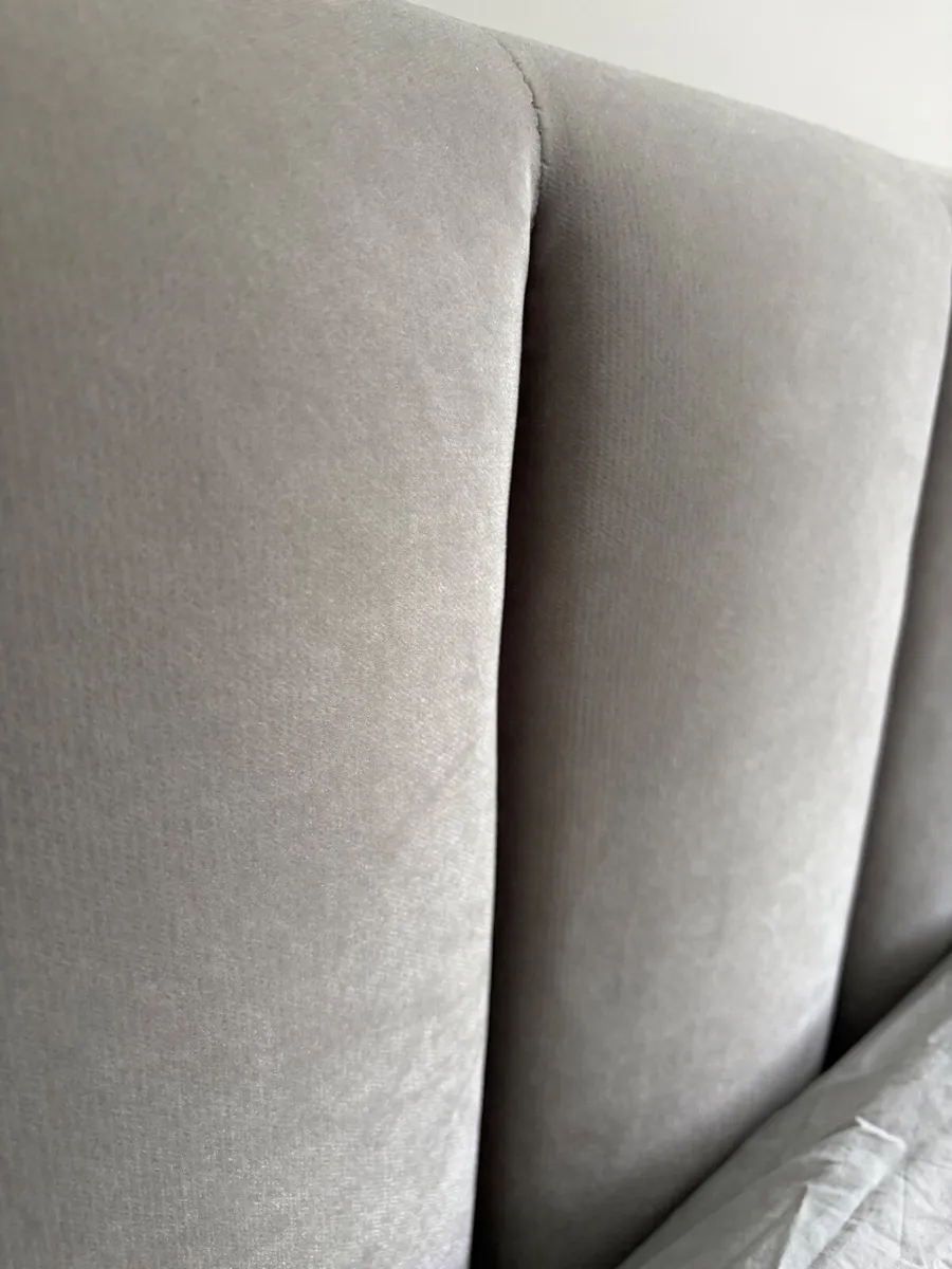Double Bed - Image 2