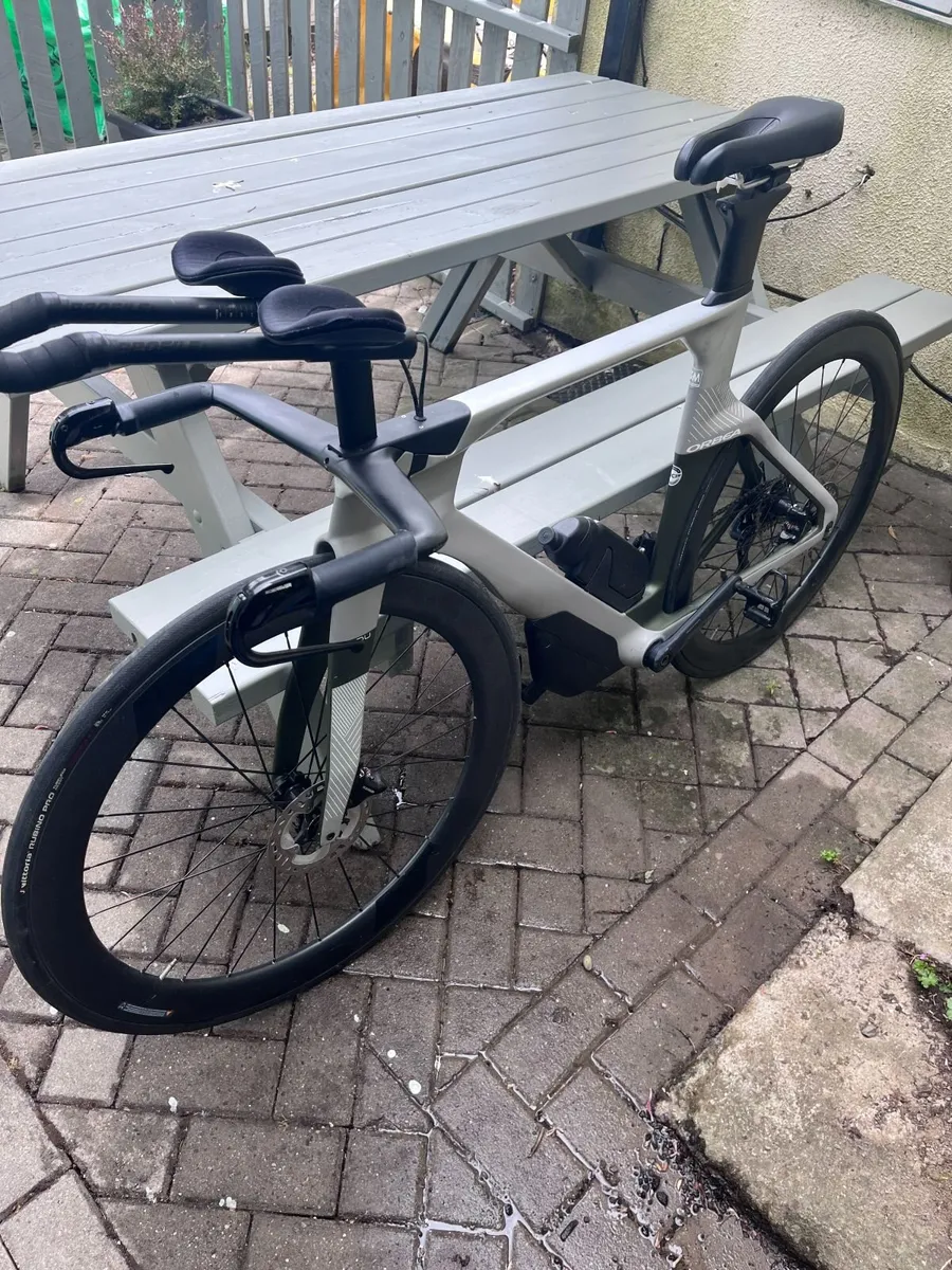 Triathlon TT bike - Image 1