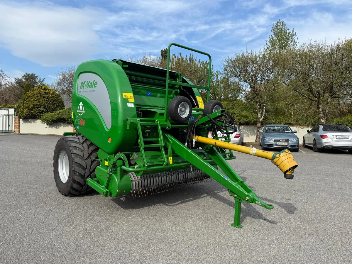 McHale F5600 Round Baler - Image 3