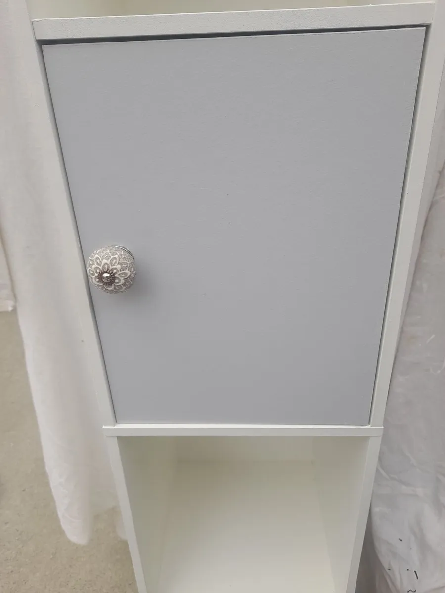 Shelving unit - Image 2