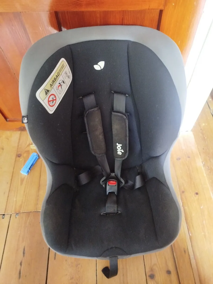 Car seat - Image 1