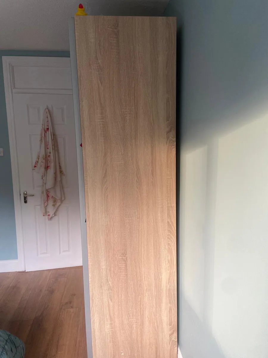 Wardrobe - Image 2