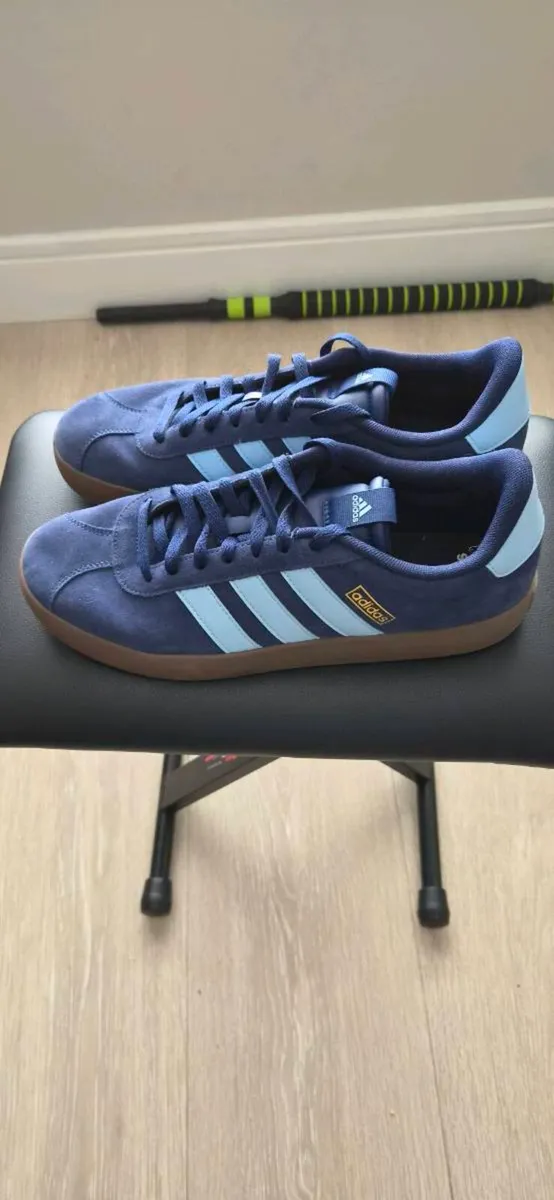 Adidas VL 3.0 Court trainers - Image 2