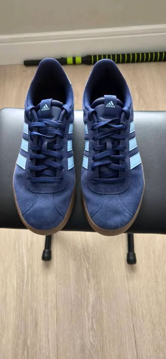 Adidas VL 3.0 Court trainers - Image 1