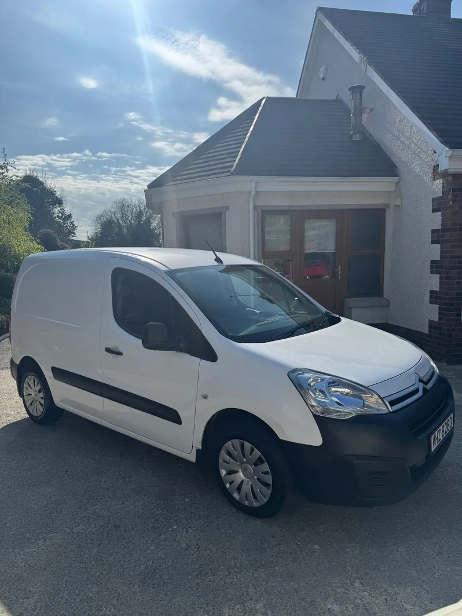 Citroen Berlingo 2018 - Image 2