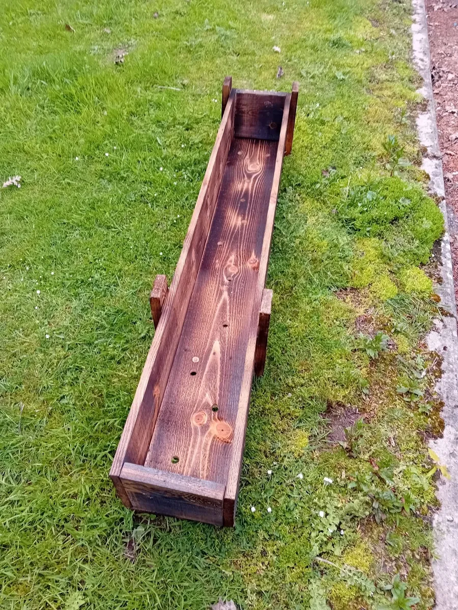 Planter boxes - Image 2