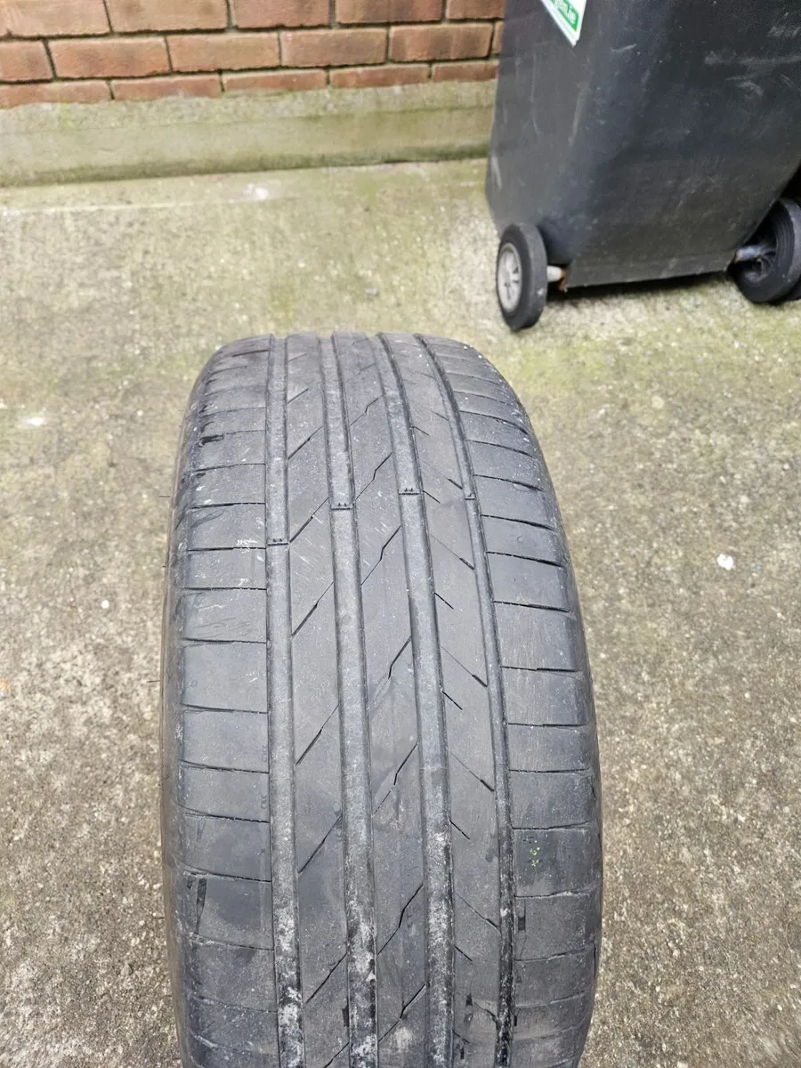 Hancock 255/45 R19 - Image 3