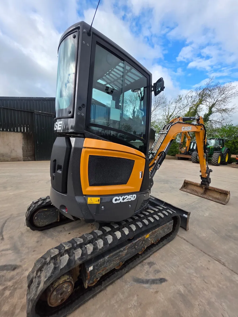 2023 CASE CX25D **ONLY 287 HOURS** - Image 4