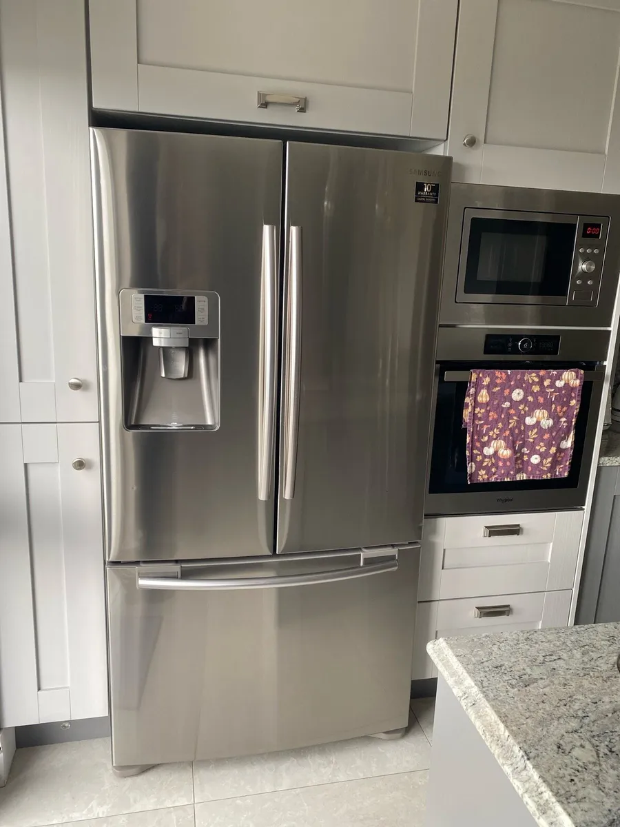 American style fridge freezer - Image 1