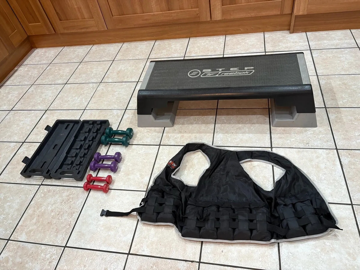 WEIGHTED VEST, REEBOK STEP, DUMBBELLS + CASE! - Image 3