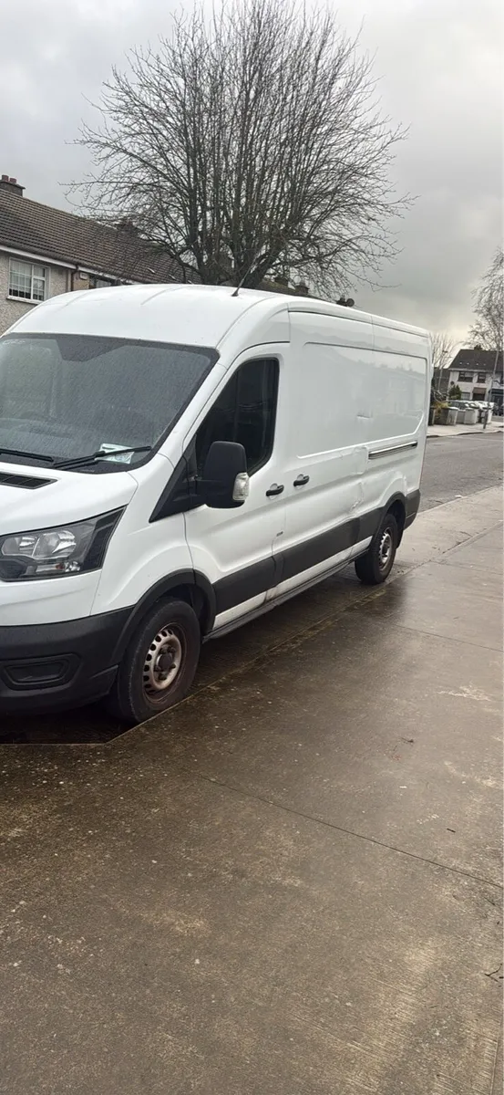Ford Transit - Image 2