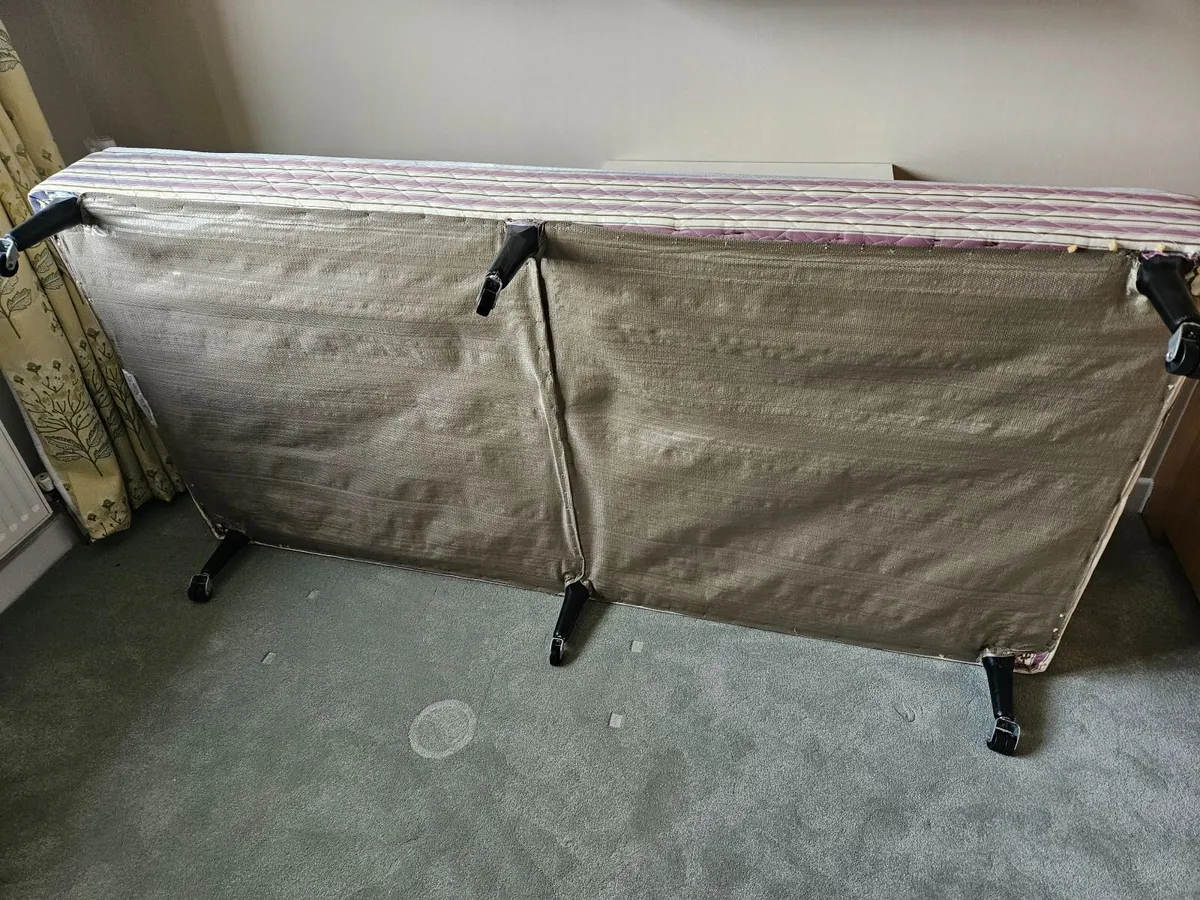 Bed - Image 3