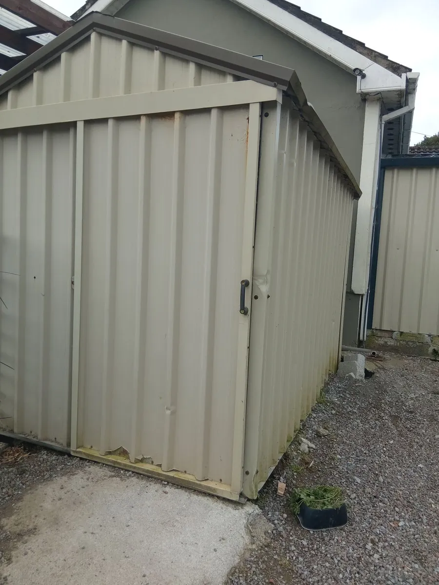 Garden shed
